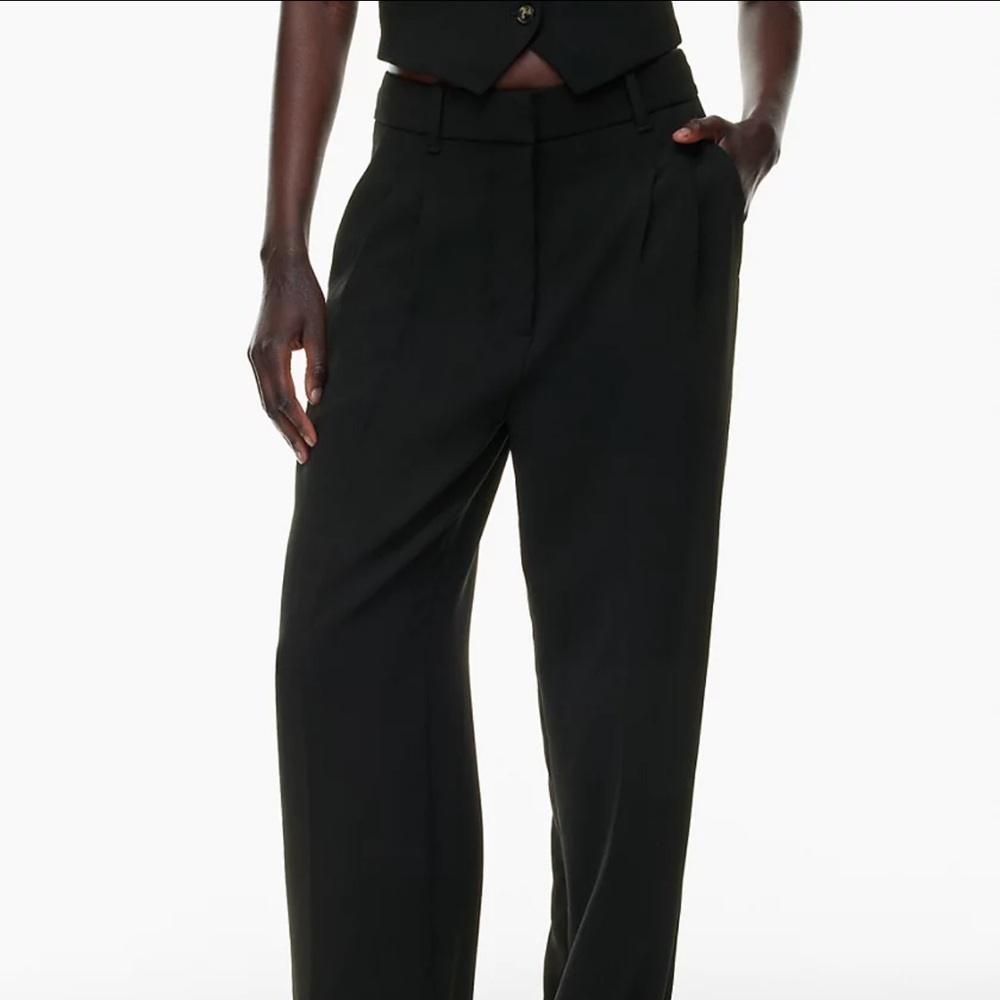 Aritzia effortless pants